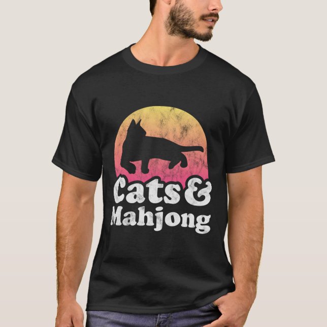 Cats And Mahjong 'S Or 'S Cat T Shirt (Framsida)