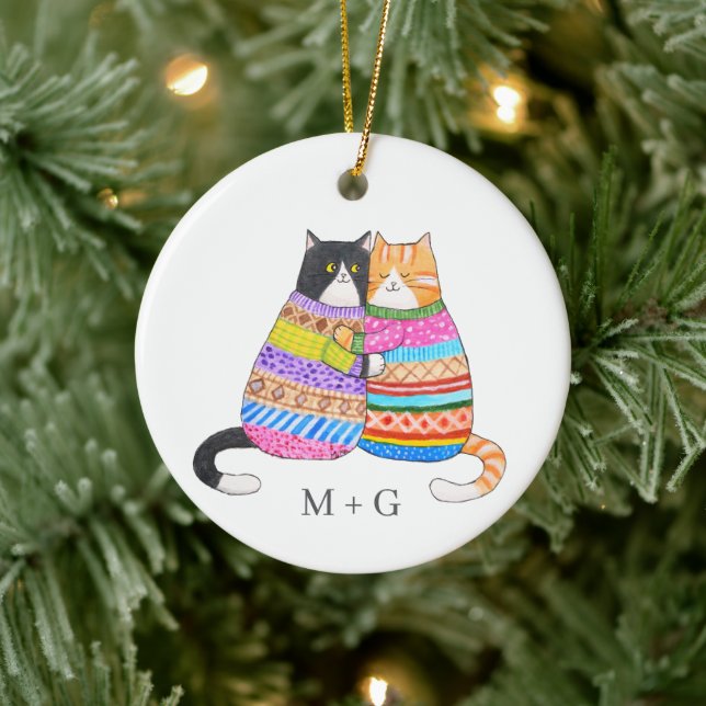 Cats in Sweater Snuggling Couple Custom Christmas  Julgransprydnad Keramik (Träd)
