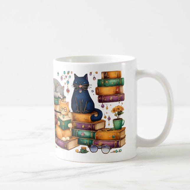 Cats Reading Books Cozy Library Scene Kaffemugg (Höger)