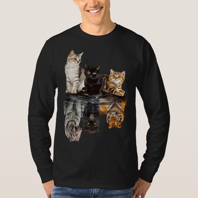 Cats Reflection Mirror Tiger Mom Mother Day Love T Shirt (Framsida)