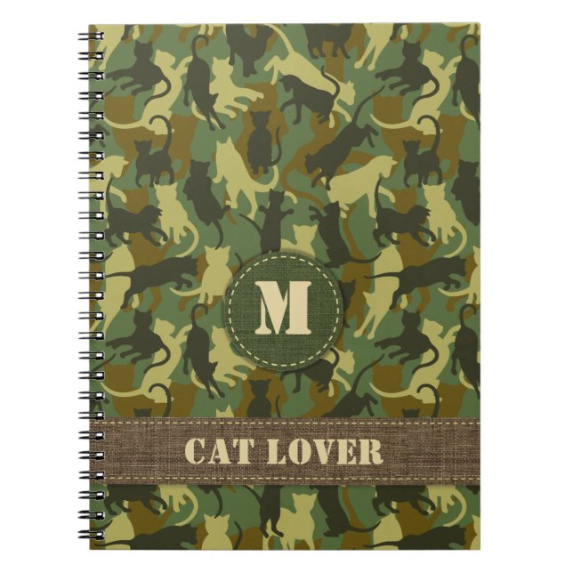 Cats Woodland Camouflage Anteckningsbok (Framsidan)