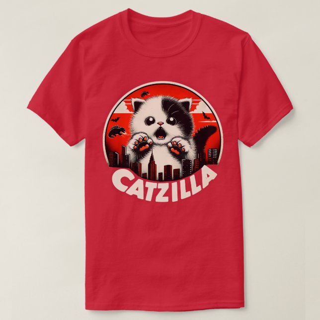 CATZILLA Cute Fierce Kattunge bortser från staden T Shirt (Design framsida)
