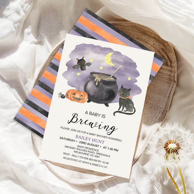 Cauldron Halloween Baby håller på att andas babysk Inbjudningar (Halloween Baby Is Brewing Baby Shower Invitation, Halloween Themed Gender Neutral Baby Shower Invite)