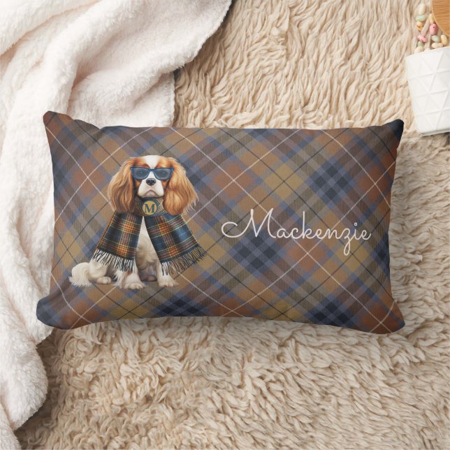 Cavalier King Charles Hund och Rutig Monogram Lumbarkudde (Filt)