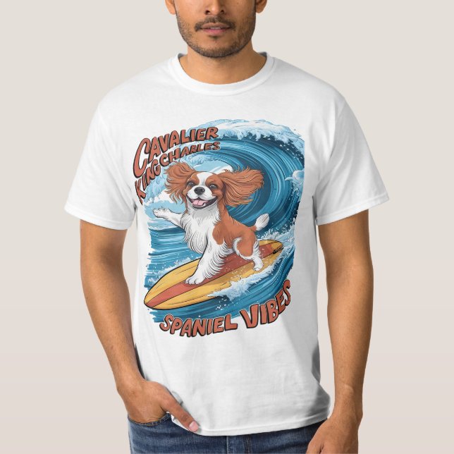 Cavalier Kung Charles Spain ShHunwave Surfing T Shirt (Framsida)