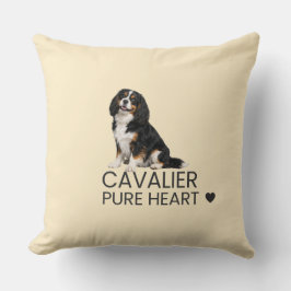 Cavalier – Pure Heart Throw Pillow Kudde
