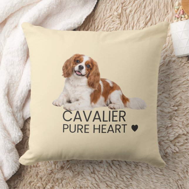 Cavalier – Pure Heart Throw Pillow Kudde (Filt)