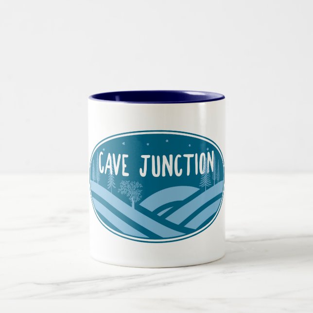 Cave Junction Oregon Friluftsliv Två-Tonad Mugg (Center)
