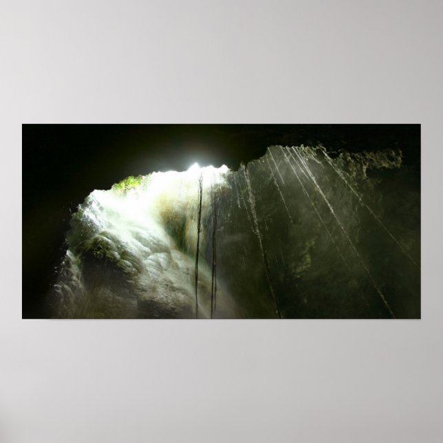 Cave Poster (Framsidan)