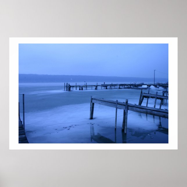 Cayuga Mist Poster (Framsidan)