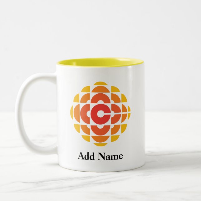 CBC 1974 Logotyp Personlig 2-ton Mugg (Vänster)