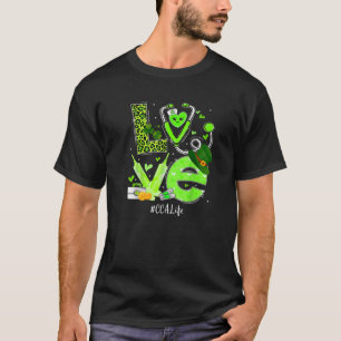 CCA Nurse Life Kärlek Lucky St Patrick Day RN Nurs T Shirt