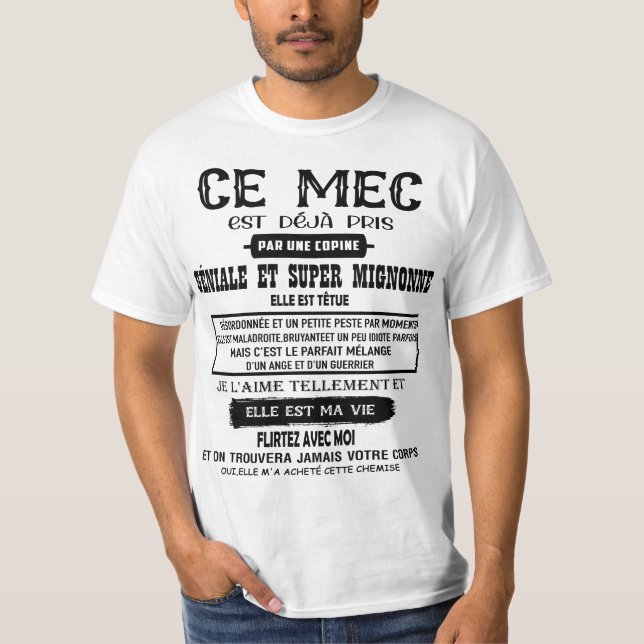ce mec  est déjà pris par une copine géniale et t shirt (Framsida)