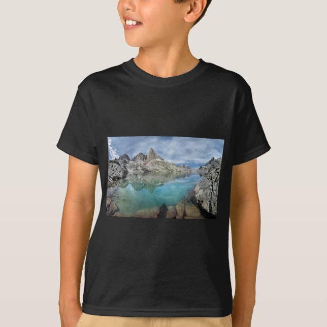 Cecile Sjö / Minarets - Ansel Adams Wilderness T-shirt (Framsida)