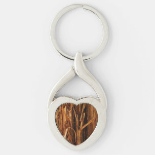 Cedar Texturerad träbark Twisted Heart Silverfärgad Nyckelring