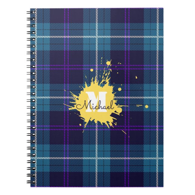 Celadon Blue Play Tartan Gult Stänk Monogram Anteckningsbok (Framsidan)