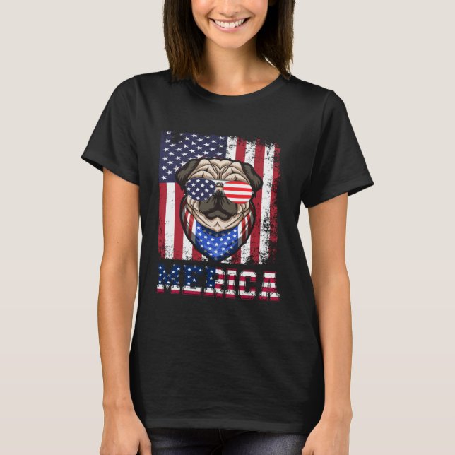 Celebrate July 4th in Style with American Pug T Shirt (Framsida)