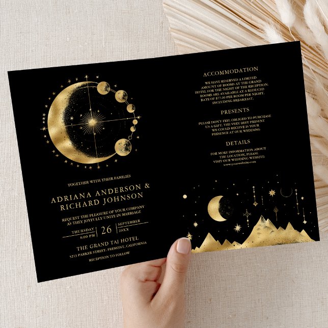 Celestial Black Gold Crescent Moon Phases Wedding Inbjudan (Skapare uppladdad)