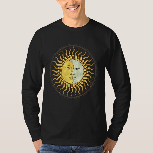 Celestial Body Sun Crescent Moon Boho Aesthetic As T Shirt (Framsida)