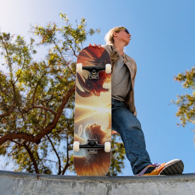 Celestial Clash: Red & Guld Mini Skateboard Bräda 18,5 Cm (Utomhus 1)