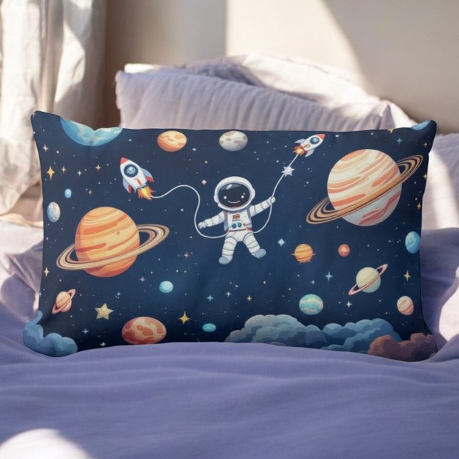 Celestial Dreamscape Pillow Lumbarkudde (Skapare uppladdad)
