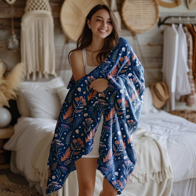 Celestial Foliage Geodes och Stars Blue Fleecefilt (Skapare uppladdad)