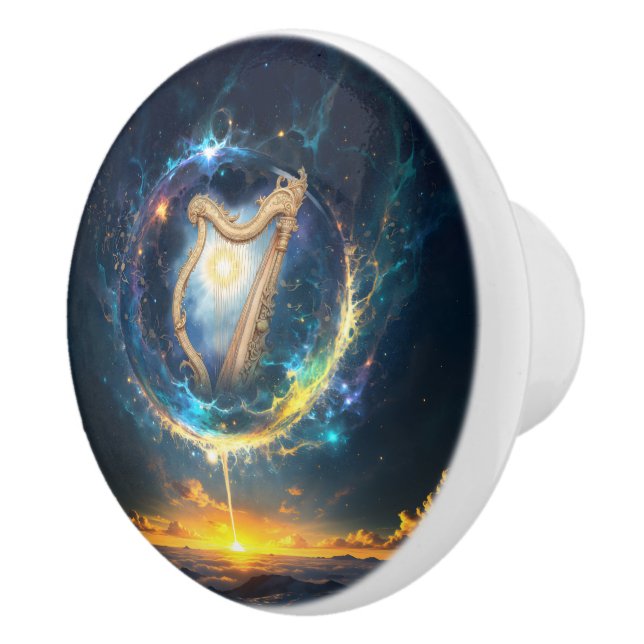 Celestial Harp of the Moonbound Skies.  Knopp (Höger)