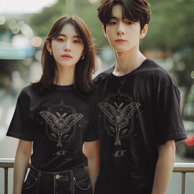Celestial Moth Butterfly T-Shirt (Skapare uppladdad)