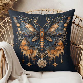 Celestial Moth – Golden Moon Throw Pillow Kudde