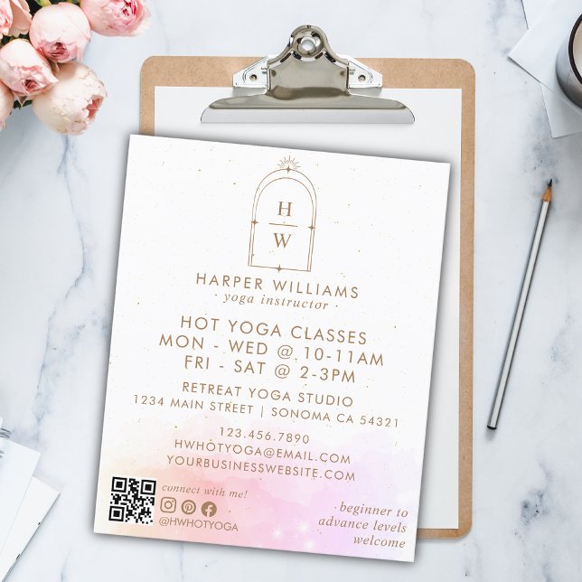 Celestial Rosa Monogram Yoga Instructor QR Code Flygblad (Skapare uppladdad)
