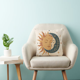 Celestial Sun Moon Pillow Kudde
