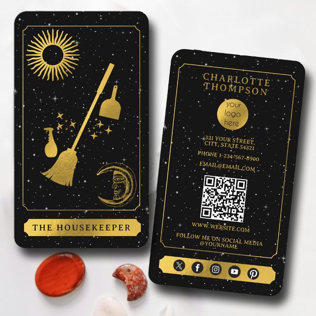 Celestial Tarot Logotyp Black Guld Städning Maid Visitkort (Celestial Tarot Logo Black Gold Cleaning Maid Business Card)