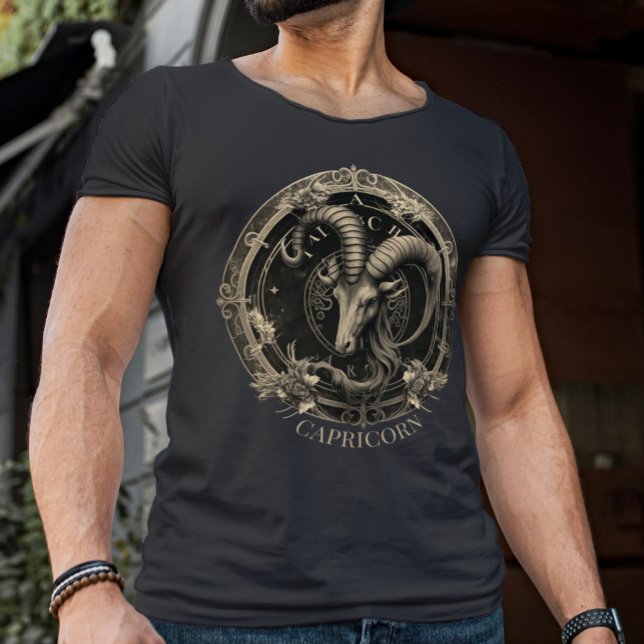 Celestial Zodiac Symbol Fantasy Capricorn Birthday T Shirt (Skapare uppladdad)