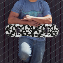 Celler Abstraction Black White