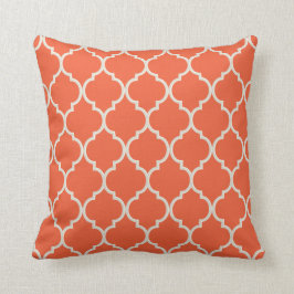 Celosia Orange och White Quatrefoil Mönster Kudde