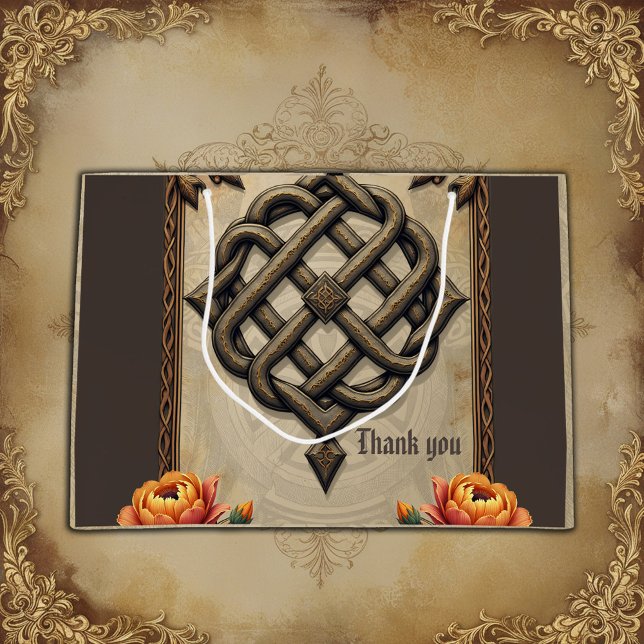 Celtic art and floral splendor in warm tones.  (Skapare uppladdad)