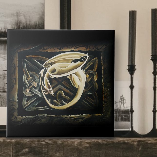 Celtic Knot Work Cream Dragon Kakelplatta (Skapare uppladdad)