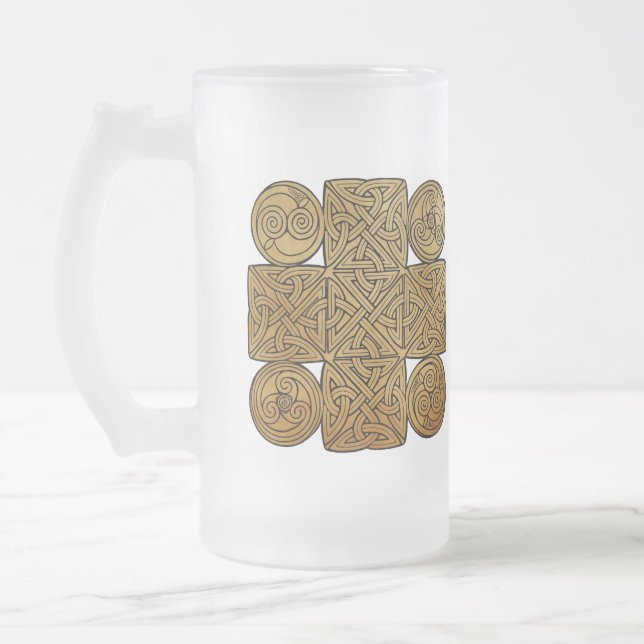Celtic Knotwork Kor Frostat Ölglas (Vänster)