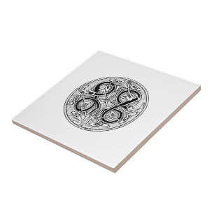 Celtic knotwork på någon färg kakelplatta