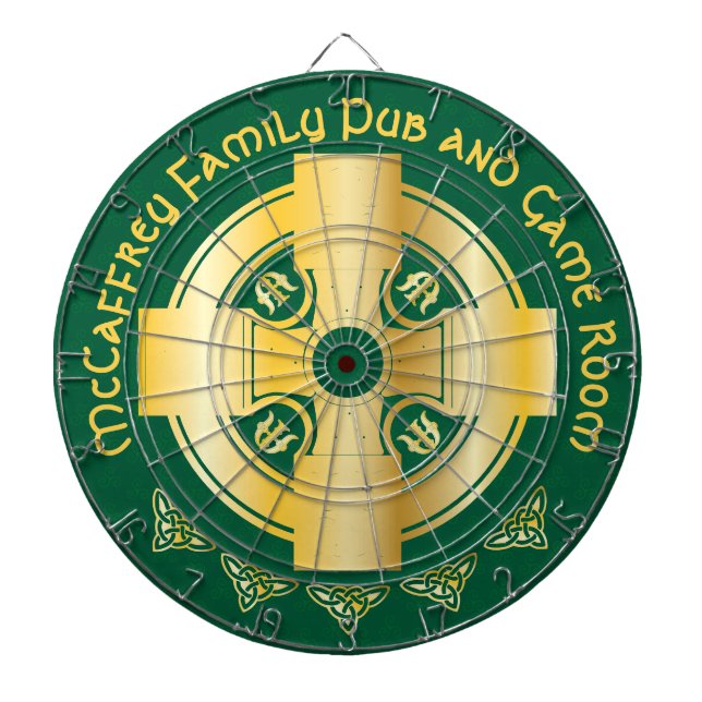 Celtic Kor och Knot Brev M Monogram och Namn Darttavla (Framsidan)