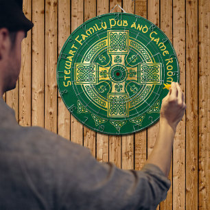 Celtic Kor och Knot Brev S Monogram och Namn Darttavla