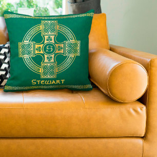 Celtic Kor och Knot Brev S Monogram och Namn Kudde