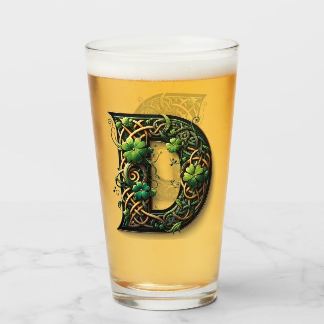 Celtic Monogram Pint Glass Glaskopp (Framsida fylld)