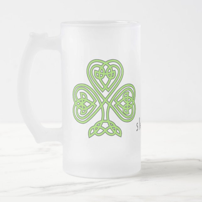 Celtic Shamrock Grönt St. Patrick Day Slainte Frostat Ölglas (Vänster)