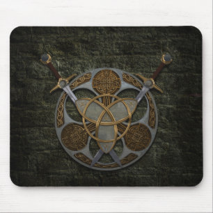 Celtic skyddar och svärd musmatta