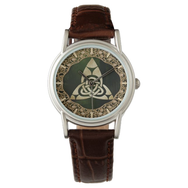 Celtic Trinity Knot on Forest Shadows Armbandsur (Framsida)
