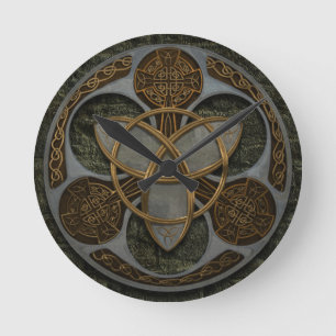 Celtic Trinity skyddar Rund Klocka