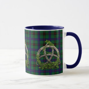 Celtic Trinityfnurra och klanDavidson Tartan Mugg