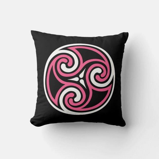 Celtic Triskele Ornament, Fuchsia, Black and White Kudde (Framsida)