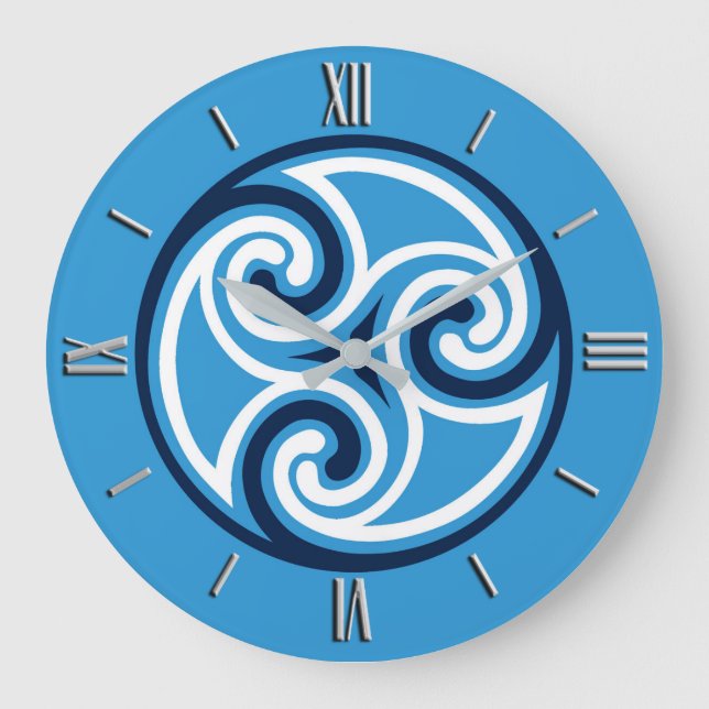 Celtic Triskele Ornament, Himlar Blue and White Stor Klocka (Framsida)